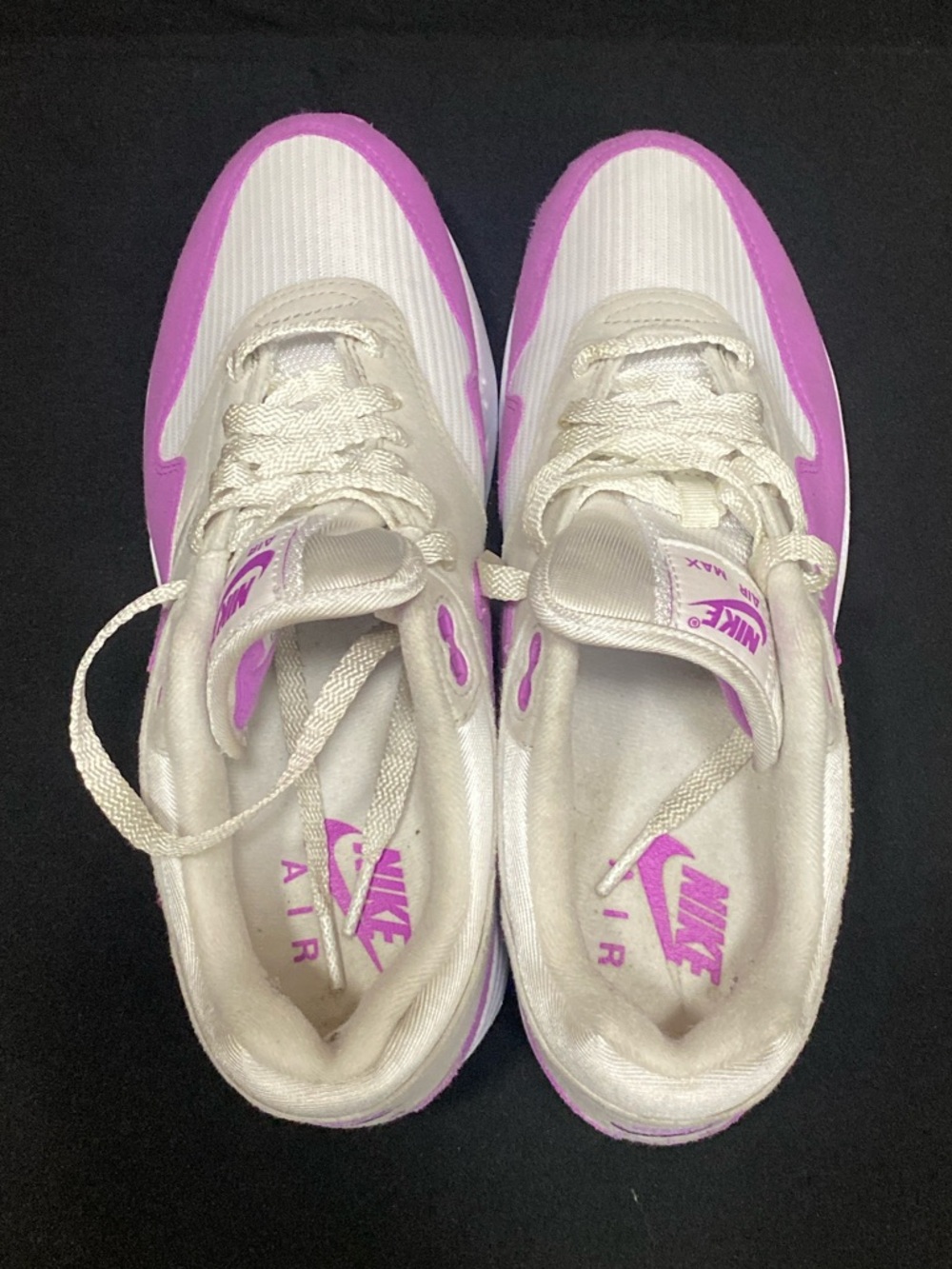 Nike Women’s Air Max Sneakers in Pink and Cream - Picture 7 of 8